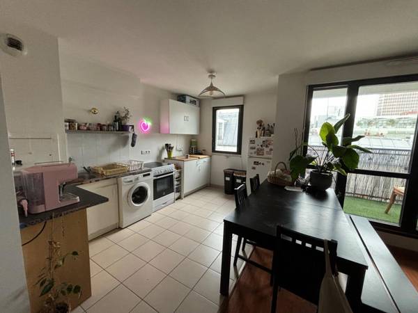 Colocation / Appartement 4 pièces de 90 m², Pantin, Rue Hoche / Photo 4