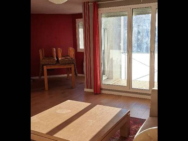 Colocation / Appartement 3 pièces de 79 m², Caluire-et-Cuire, Grande Rue de Saint Clair / Photo 2