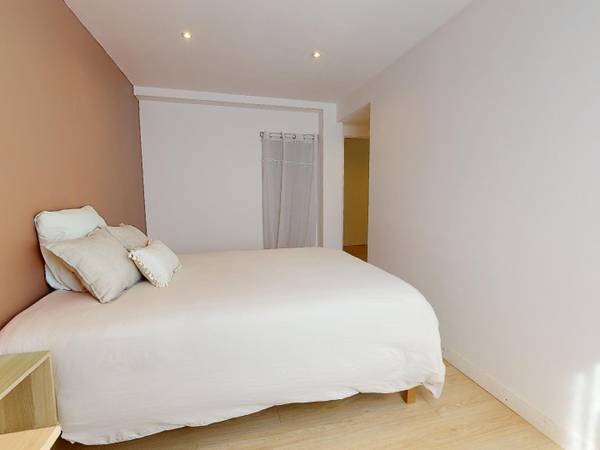 Colocation / Appartement 4 pièces de 73 m², Saint-Chamond, Rue Lavoisier / Photo 2