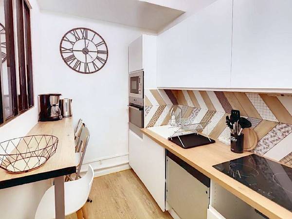 Colocation / Appartement 4 pièces de 67 m², Marseille, Boulevard National / Photo 2