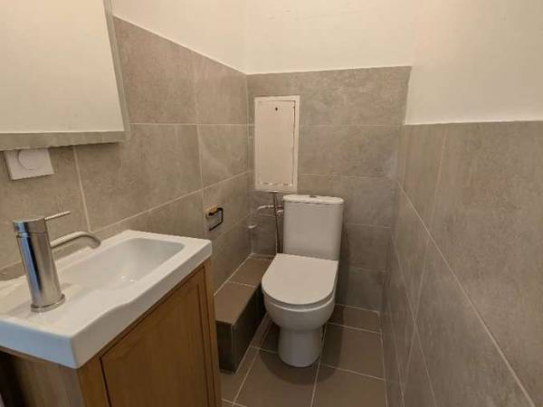 Location / Appartement 3 pièces de 62 m², Saint-Martin-d'Hères, Rue de la Halle / Photo 8