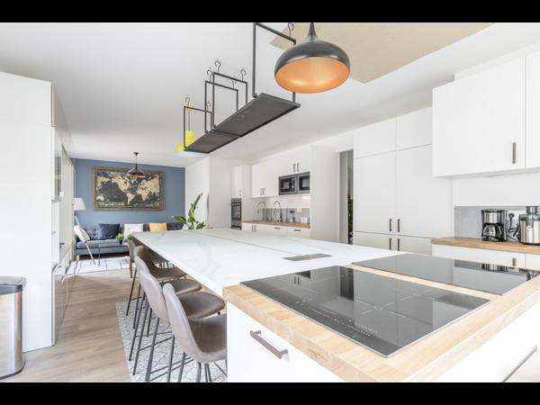 Colocation / Maison 10 pièces de 310 m², Montreuil / Photo 2