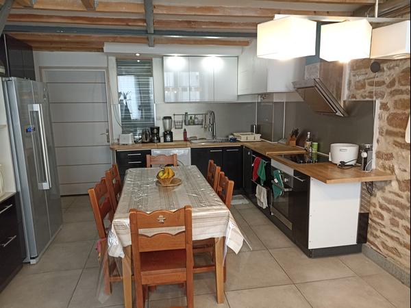Colocation / Duplex 4 pièces de 94 m², Lyon, Rue Vauban / Photo 2