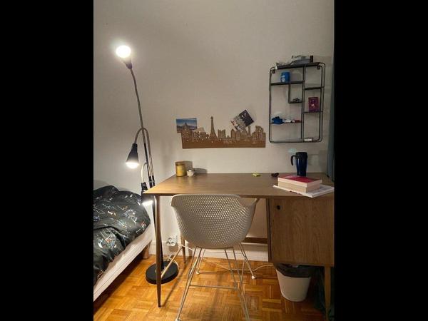 Colocation / Appartement 5 pièces de 76 m², Massy, Résidence du Parc / Photo 8