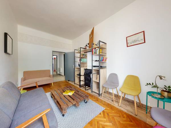 Colocation / Appartement 7 pièces de 126 m², Marseille, - 132 la Canebière / Photo 8