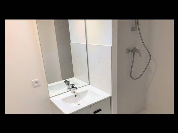 Location / Résidence 1 pièce de 14 m², Bordeaux, 2 Allée Marianne Loire / Photo 2