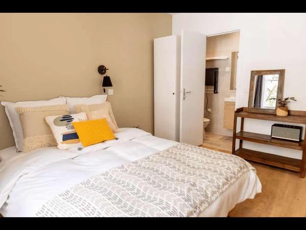 Coliving / Maison 10 pièces de 300 m², Saint-Maur-des-Fossés, Rue de Joinville / Photo 2