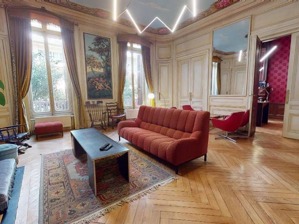 Colocation / Maison 8 pièces de 600 m², Saint-Étienne, Rue Bourgneuf / Photo 2