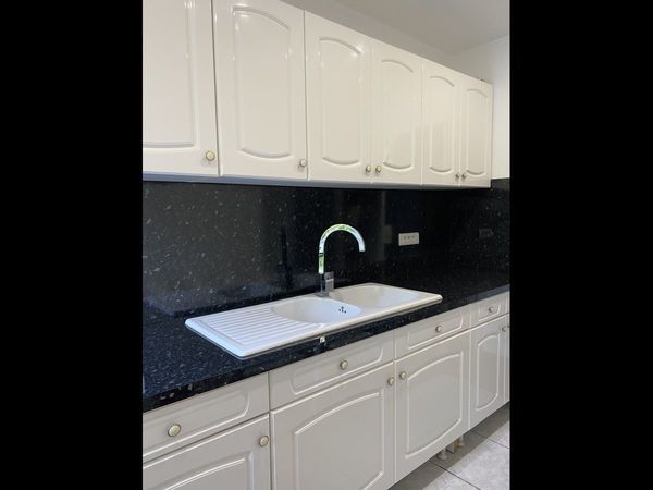 Colocation / Maison 6 pièces de 75 m², Créteil / Photo 2