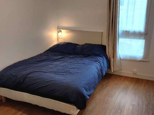 Colocation / Appartement 4 pièces de 88 m², Montigny-le-Bretonneux, Allée des Romarins / Photo 5
