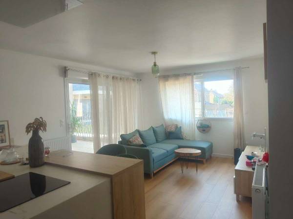 Chambre chez l'habitant / Appartement 3 pièces de 74 m², Chartres-de-Bretagne, Rue Madame de Sévigné / Photo 2