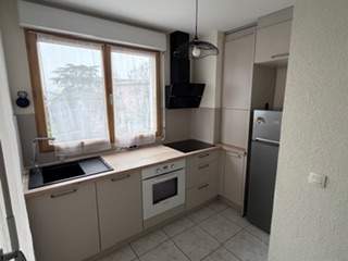 Location / Appartement 2 pièces de 51 m², Annemasse, Impasse du 8 Mai 1945