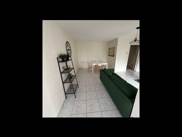 Location / Appartement 2 pièces de 51 m², Annemasse, Impasse du 8 Mai 1945 / Photo 7