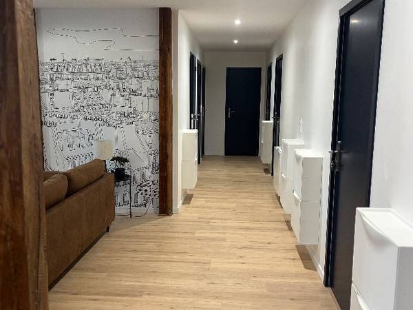 Colocation / Appartement 7 pièces de 135 m², Le Mans, Rue Gougeard / Photo 2