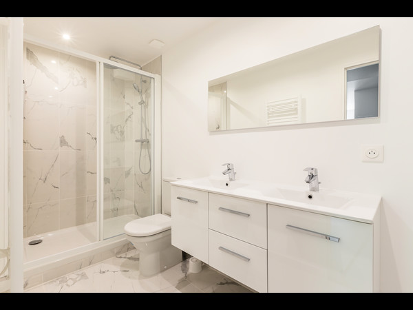 Colocation / Maison 10 pièces de 250 m², Le Kremlin-Bicêtre, Avenue Charles Gide / Photo 2