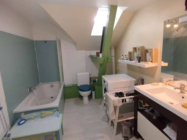 Colocation / Appartement 4 pièces de 90 m², Colmar, Place Saint-Joseph / Photo 3