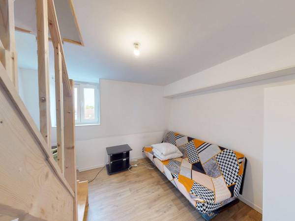 Colocation / Appartement 7 pièces de 155 m², Roubaix, Avenue des Nations Unies / Photo 2