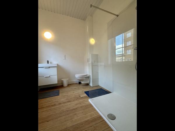 Colocation / Duplex 10 pièces de 145 m², Liège, Avenue Reine Elisabeth / Photo 2