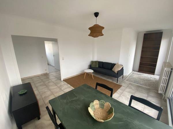 Location / Appartement 3 pièces de 64 m², Annemasse, Rue des Alpes / Photo 2