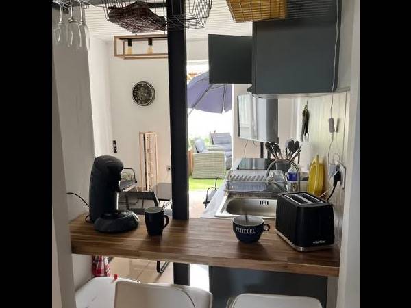 Colocation / Appartement 2 pièces de 49 m², Saint-Louis, Rue Verval / Photo 8
