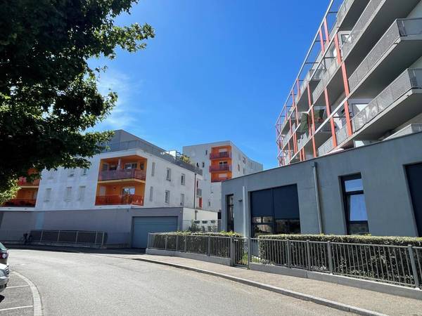 Colocation / Appartement 1 pièce de 79 m², Strasbourg, Avenue François Mitterand / Photo 6