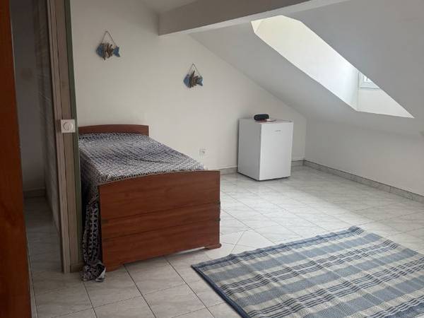 Colocation / Appartement 5 pièces de 130 m², Pointe-à-Pitre, Rue Sadi Carnot / Photo 2