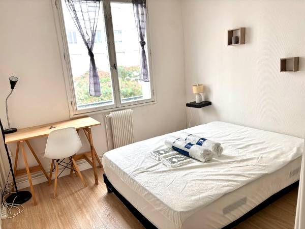 Colocation / Appartement 5 pièces de 86 m², Tours, Rue Auguste Chevallier / Photo 13