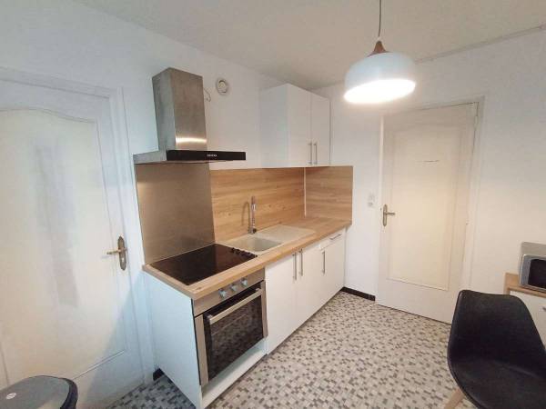 Chambre pour étudiant / Appartement 4 pièces de 72 m², Rennes, Square de Poméranie / Photo 3