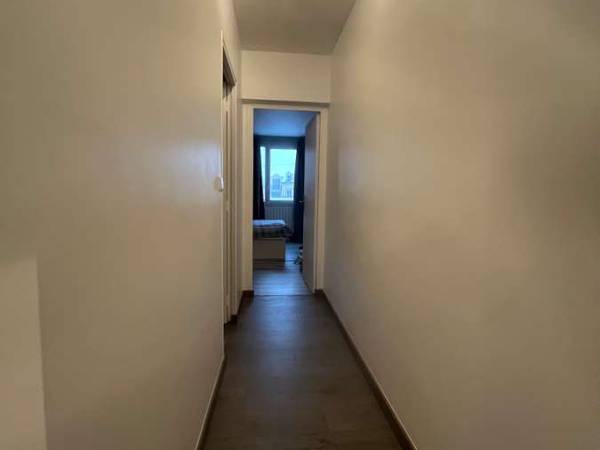 Colocation / Appartement 3 pièces de 64 m², Le Chesnay-Rocquencourt, Rue de Versailles / Photo 9