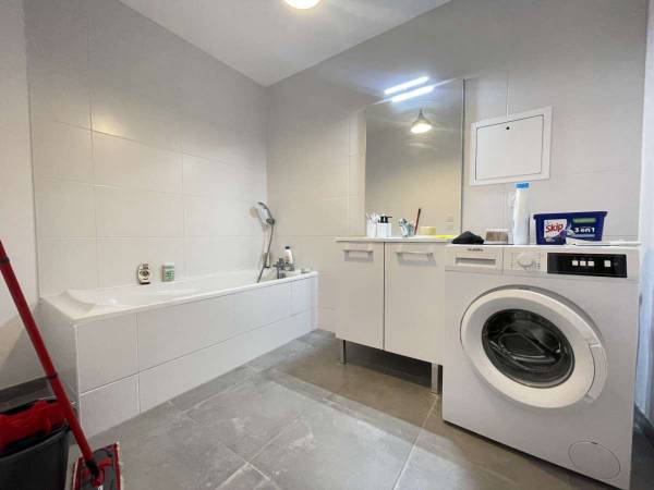 Colocation / Appartement 3 pièces de 69 m², Strasbourg, Allée Rina Muller / Photo 8