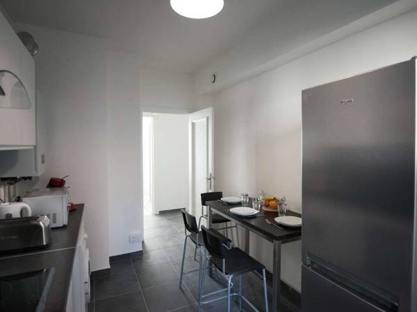 Colocation / Appartement 4 pièces de 60 m², Clermont-Ferrand, Avenue Léon Blum / Photo 2