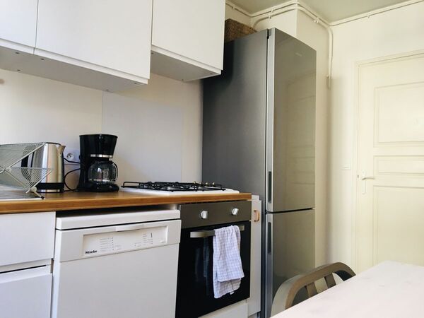 Colocation / Appartement 3 pièces de 67 m², Saint-Denis, Rue Haguette / Photo 2