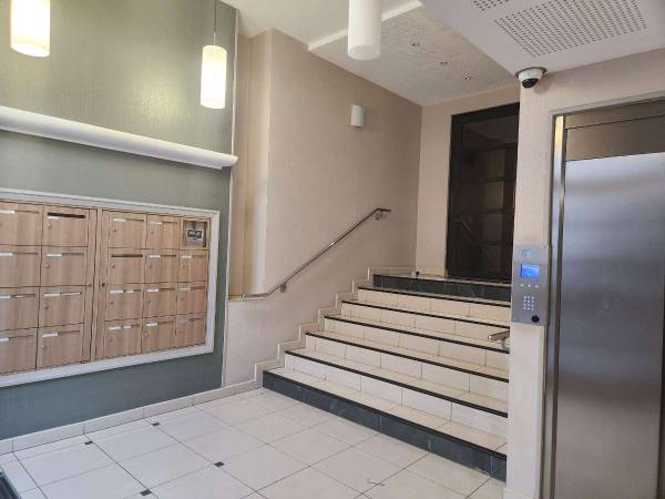 Coliving / Appartement 3 pièces de 65 m², Villiers-sur-Marne, Rue Louis Lenoir / Photo 2