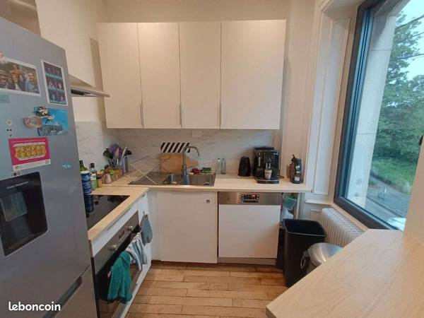 Colocation / Appartement 6 pièces de 89 m², Besançon, Rue Nicolas Bruand / Photo 3