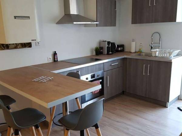 Colocation / Appartement 5 pièces de 83 m², Toulouse, Rue Vestrepain / Photo 2