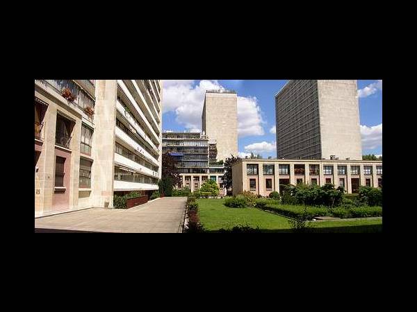 Colocation / Appartement 4 pièces de 76 m², Boulogne-Billancourt, Place Saint-Germain des Longs Prés / Photo 9