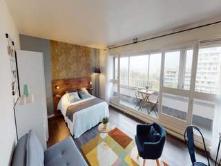 Room share / 4 rooms apartment · 80 m², Nanterre, Rue Salvador Allende