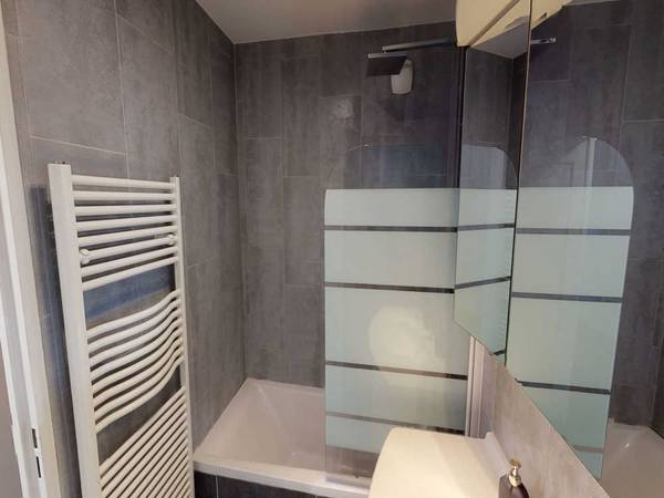 Colocation / Appartement 4 pièces de 80 m², Nanterre, Rue Salvador Allende / Photo 11