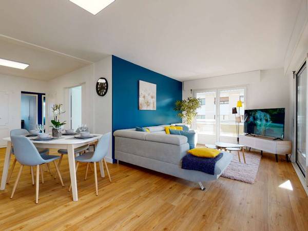 Colocation / Appartement 5 pièces de 105 m², Annemasse, Rue d'Etrembières / Photo 2