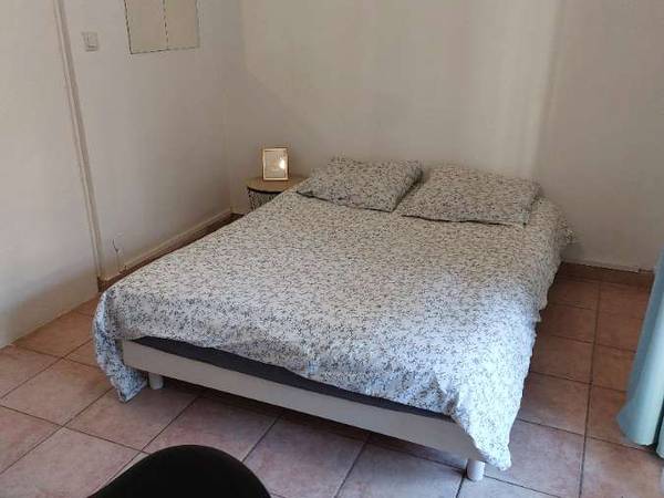 Colocation / Appartement 4 pièces de 93 m², Aix-en-Provence, Rue Léon Blum / Photo 2
