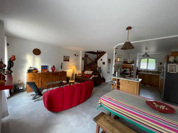 Colocation / Maison 4 pièces de 85 m², Corbas, Rue des Châtaigniers / Photo 7