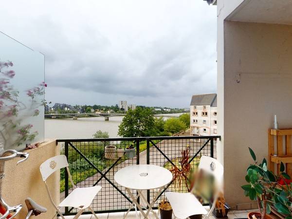 Colocation / Immeuble 5 pièces de 110 m², Nantes, Rue Camille Bryen / Photo 2