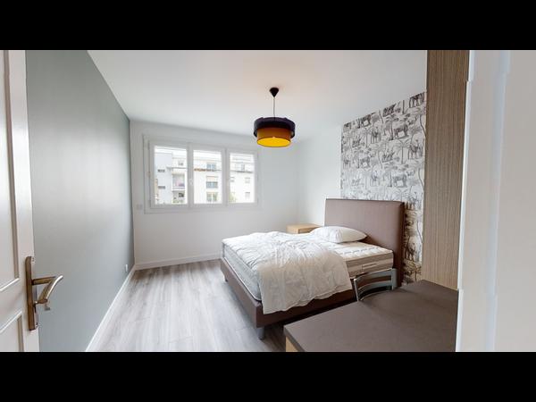 Colocation / Appartement 5 pièces de 106 m², Nantes, Rue Félix Lemoine / Photo 9