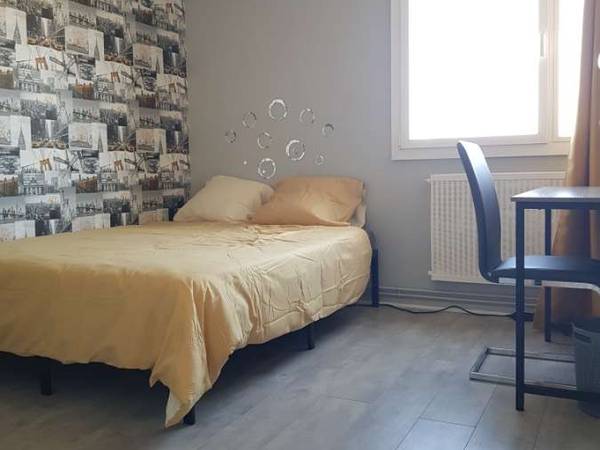 Colocation / Appartement 7 pièces de 115 m², Talence, Rue Bontemps / Photo 10