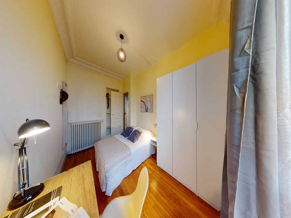 Colocation / Appartement 4 pièces de 80 m², Ivry-sur-Seine, Rue Maurice Grandcoing / Photo 2
