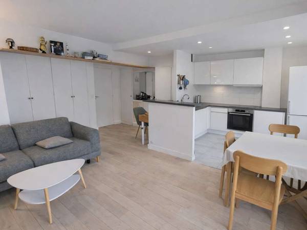 Colocation / Appartement 3 pièces de 63 m², Fontenay-sous-Bois, Rue d'Alger / Photo 2