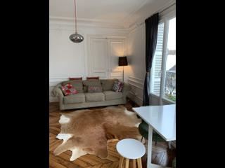 Chambre chez l'habitant / Appartement 4 pièces de 75 m², Paris, Boulevard Voltaire