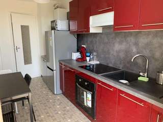 Flatsharing / 5-bedroom flat · 70 m², Bron, Avenue Pierre Brossolette