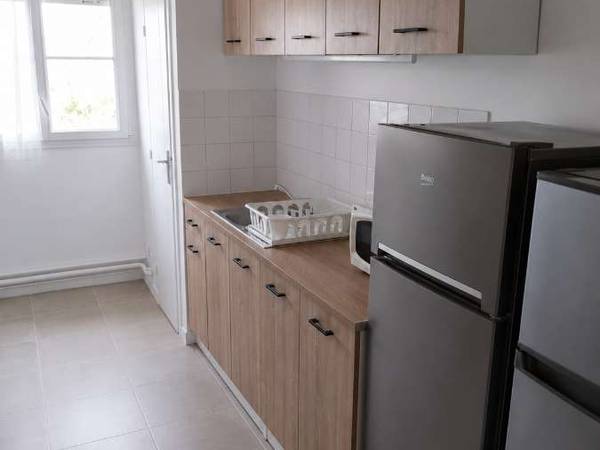 Colocation / Appartement 4 pièces de 67 m², Reims, Esplanade Richard Wagner / Photo 2