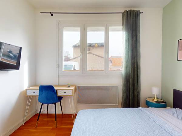 Colocation / Appartement 5 pièces de 75 m², Toulouse, Avenue des États-Unis / Photo 2